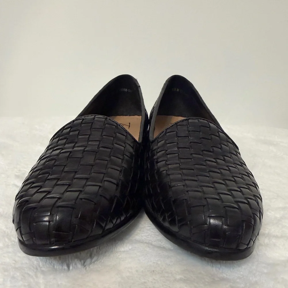 Trotters Black Woven Leather Flats